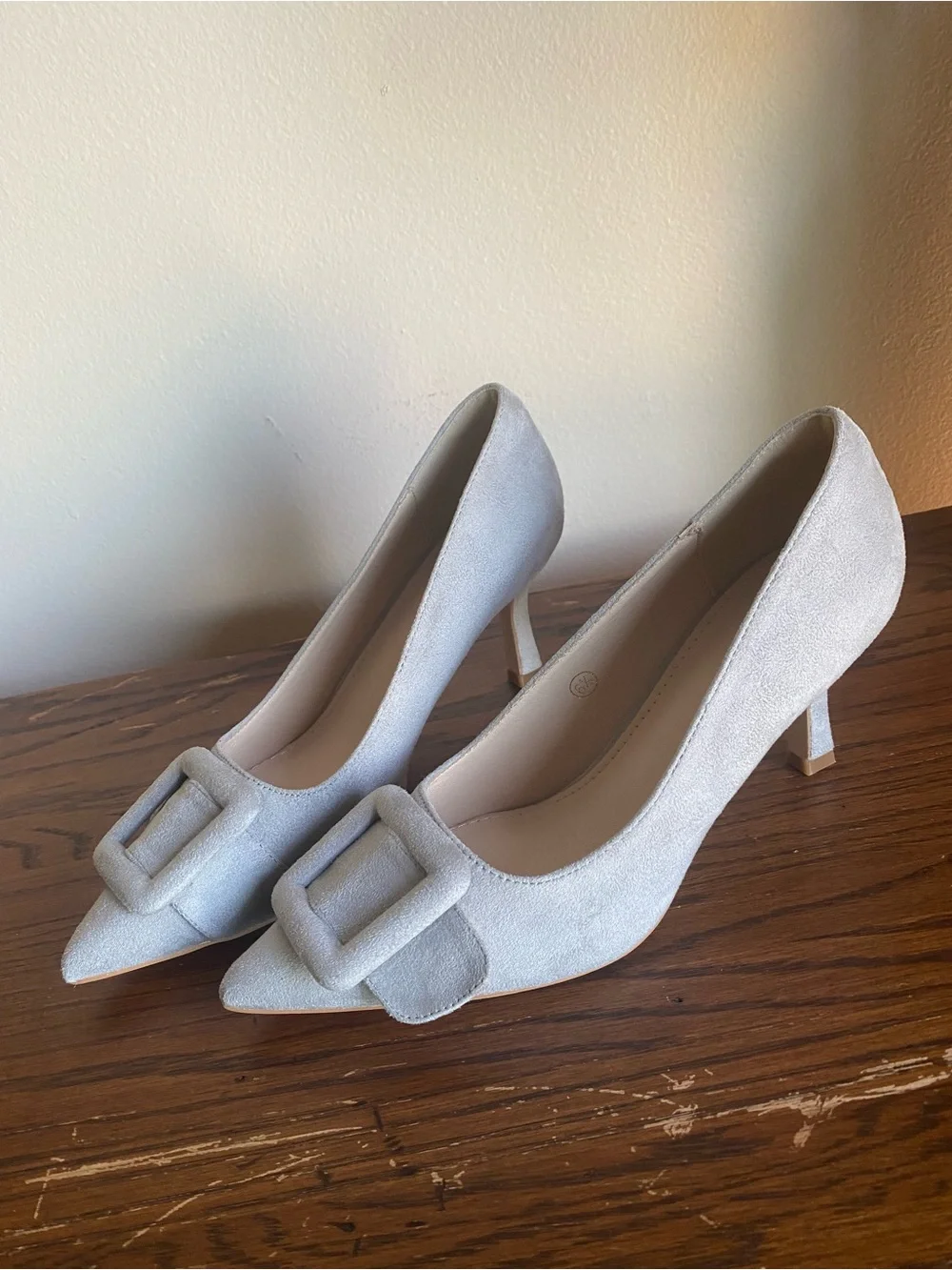 Pointed Toe Heels with Decorative Buckle in Light Gray